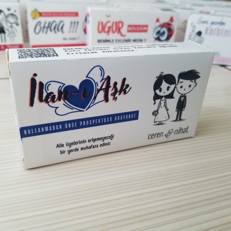 İlan-ı Aşk ilaç kutusu davetiyesi